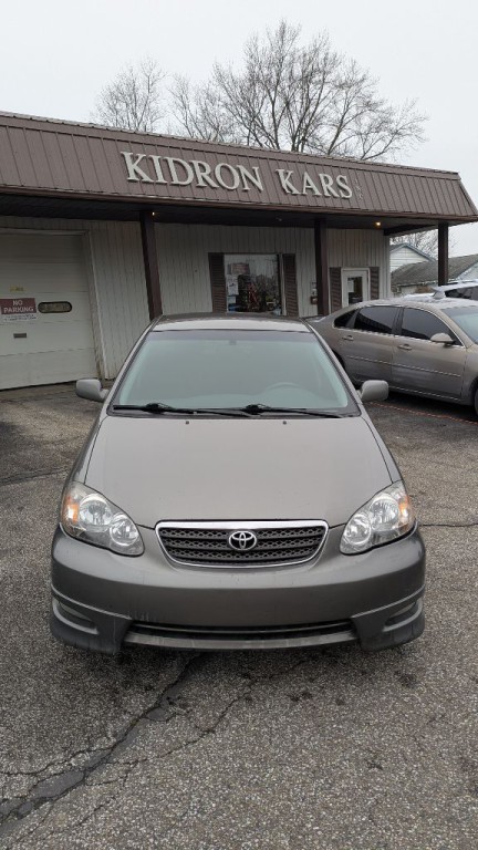 2005 Toyota Corolla Image 2