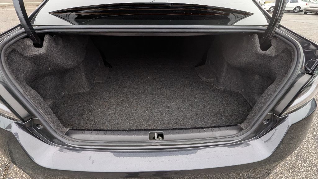 2017 Subaru WRX Image 10