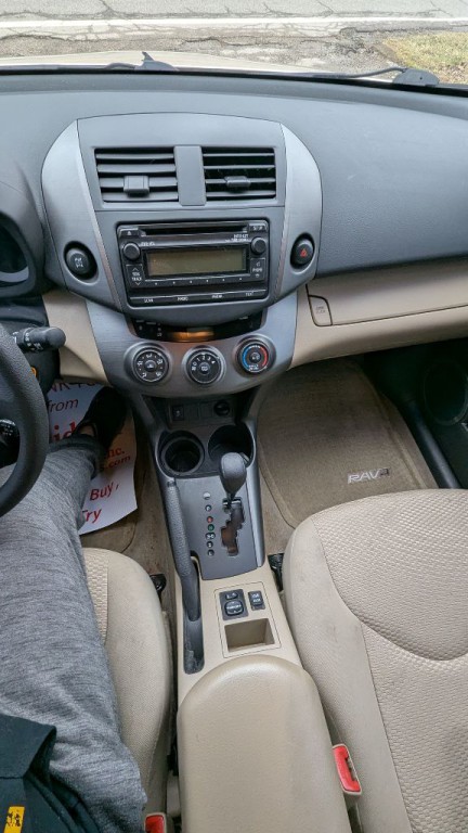 2012 Toyota Rav4 Image 13