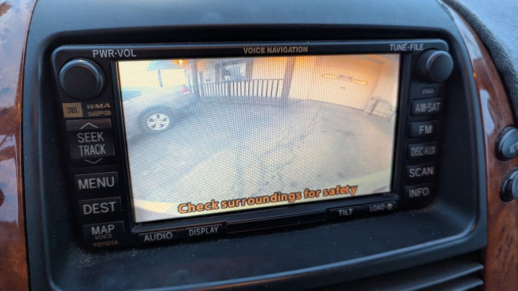 2010 Toyota Sienna Image 19