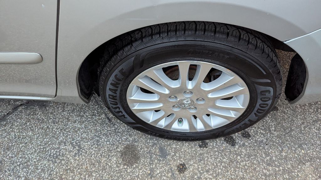 2010 Toyota Sienna Image 26