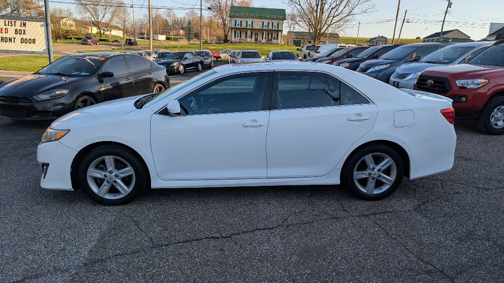 2012 Toyota Camry Image 4