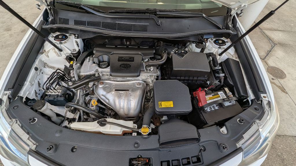 2012 Toyota Camry Image 23