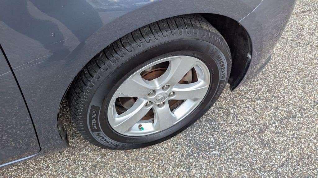 2015 Toyota Sienna Image 26
