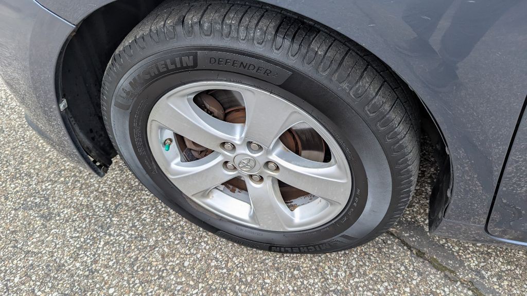 2015 Toyota Sienna Image 27