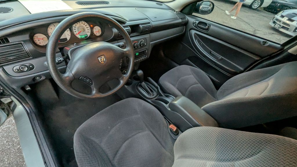 2006 Dodge Stratus Image 9