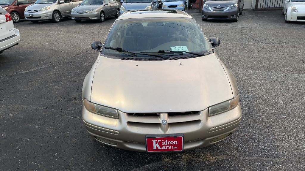 1999 Dodge Stratus Image 2