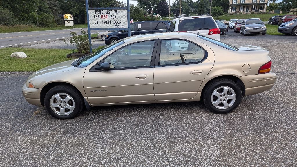 1999 Dodge Stratus Image 4