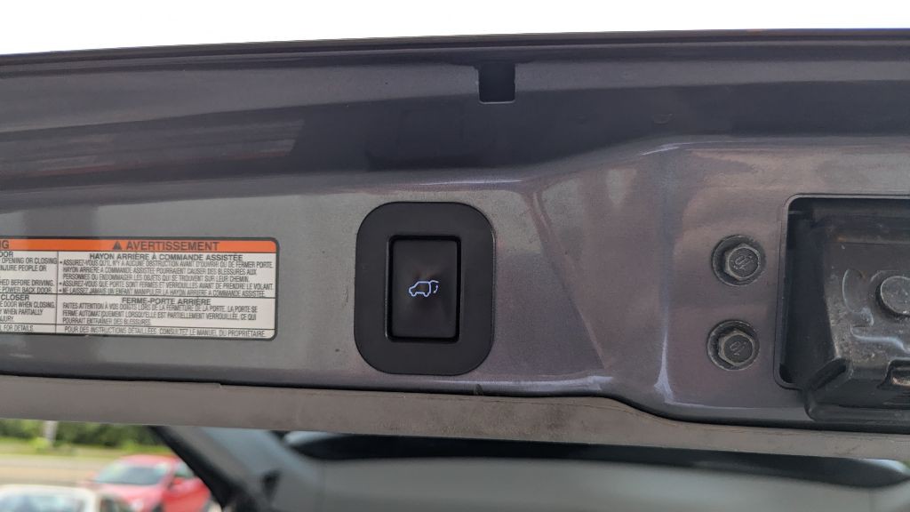 2016 Toyota Sienna Image 31