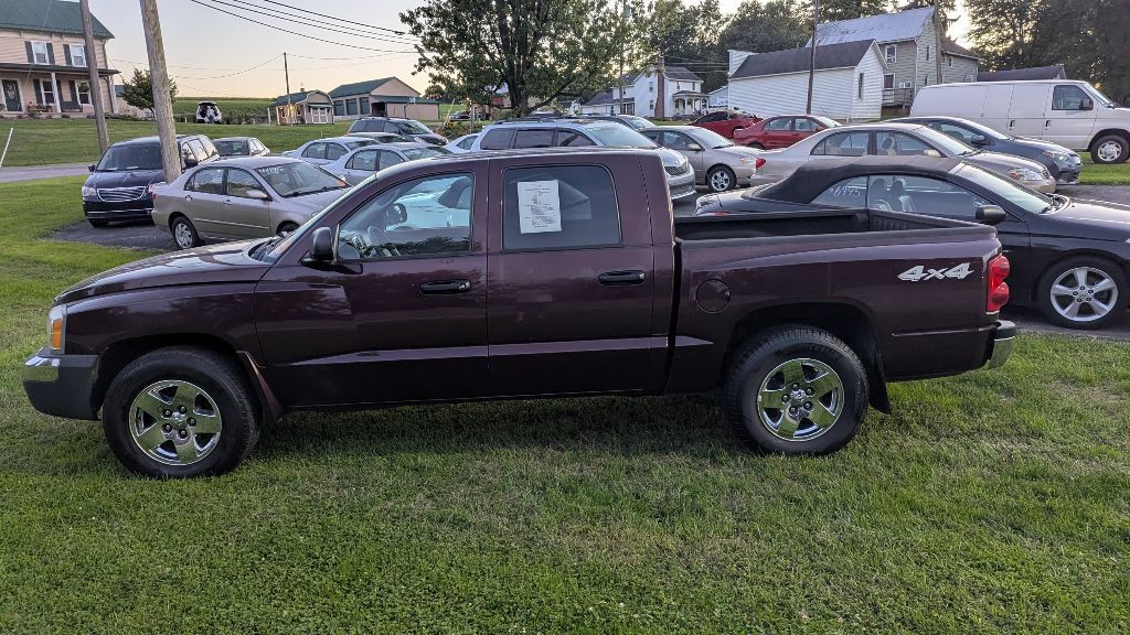 2005 Dodge Dakota Image 8