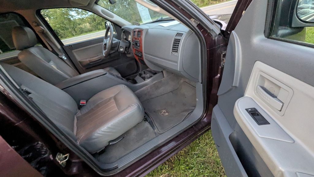 2005 Dodge Dakota Image 13
