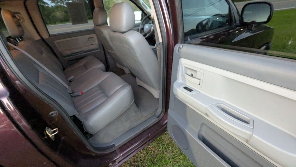 2005 Dodge Dakota Image 14
