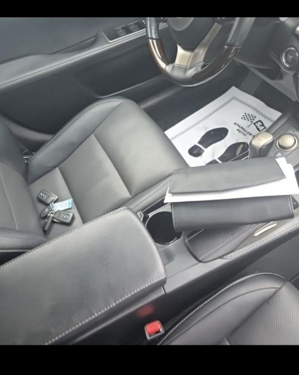 2017 Lexus ES 350 Image 4