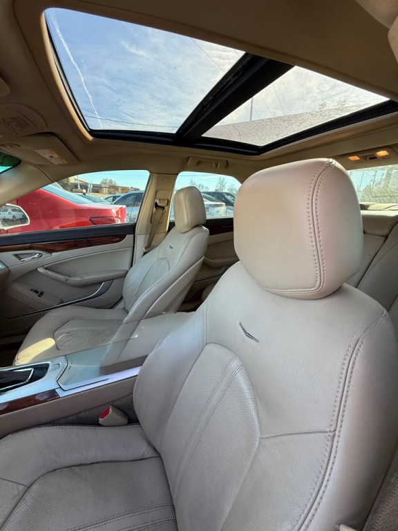 2009 Cadillac CTS Image 10