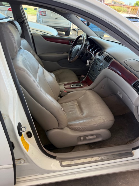 2002 Lexus ES Image 15