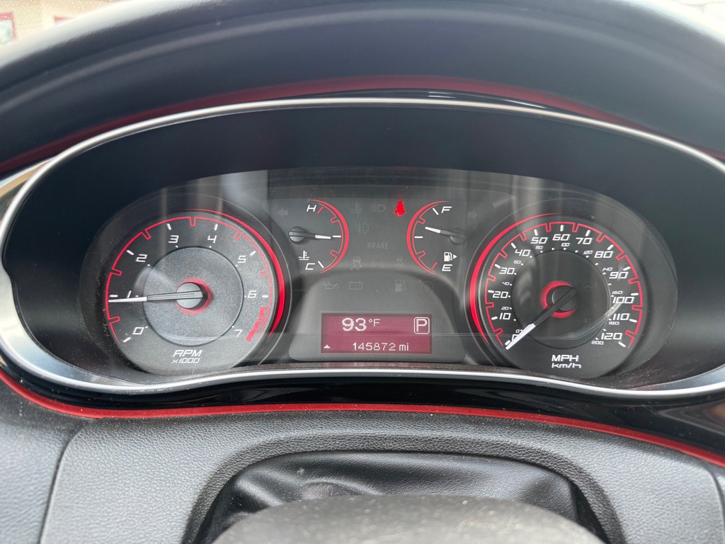 2015 Dodge Dart Image 11