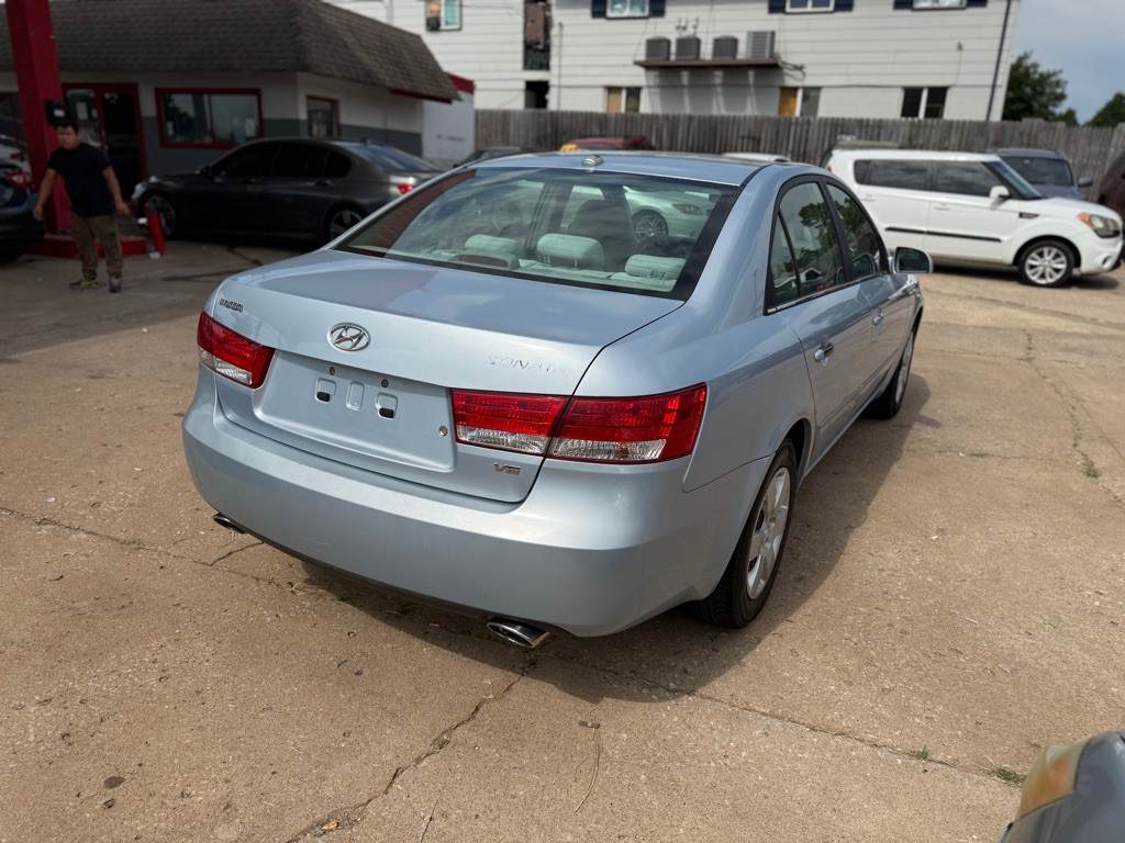 2008 Hyundai Sonata Image 3