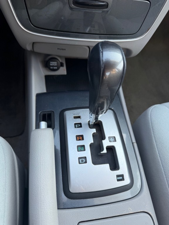 2008 Hyundai Sonata Image 10