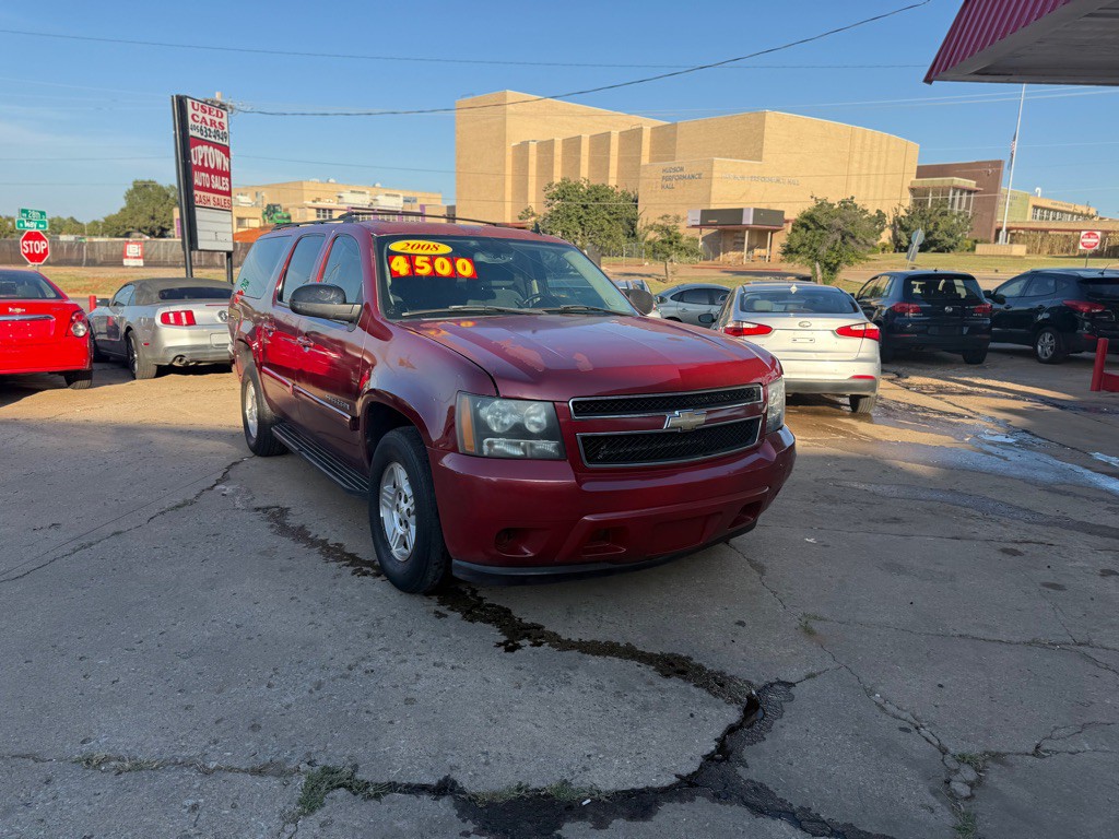 2008 Chevrolet Suburban Image 1