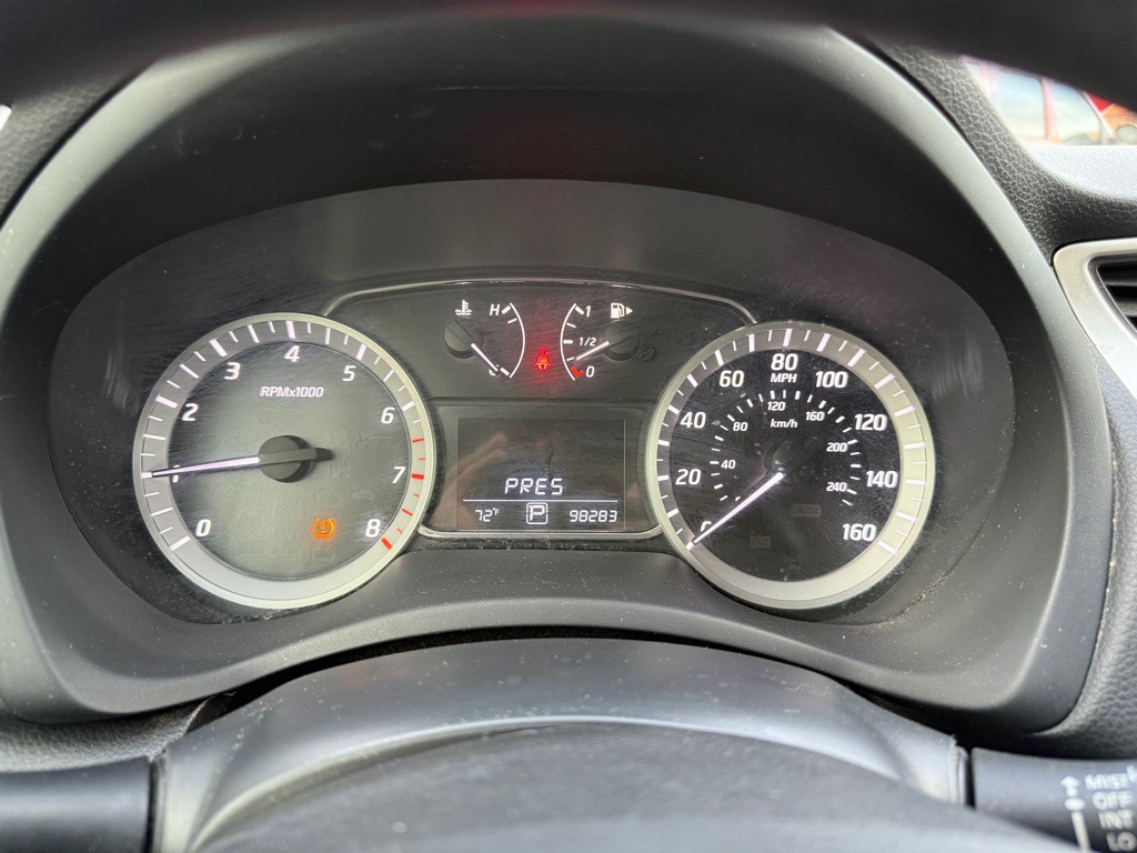 2014 Nissan Sentra Image 9