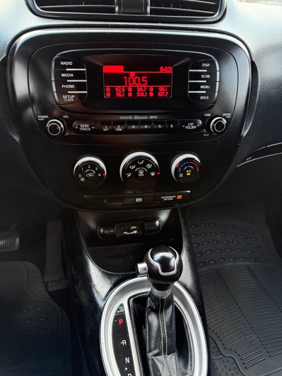 2015 Kia Soul Image 11