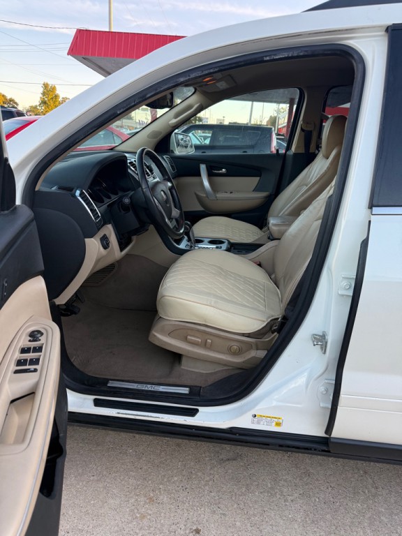 2012 GMC Acadia Image 13