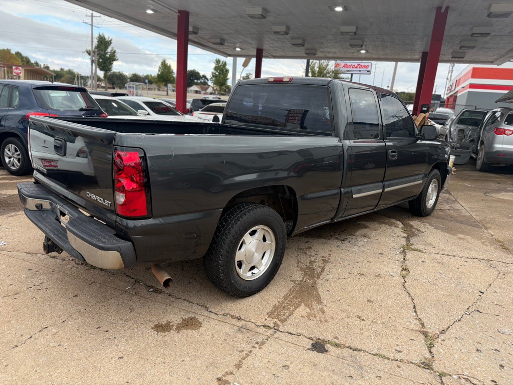 2003 Chevrolet Silverado 1500 Image 4
