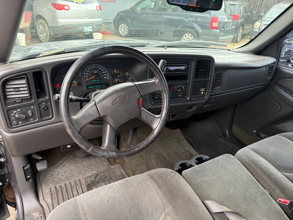 2003 Chevrolet Silverado 1500 Image 7