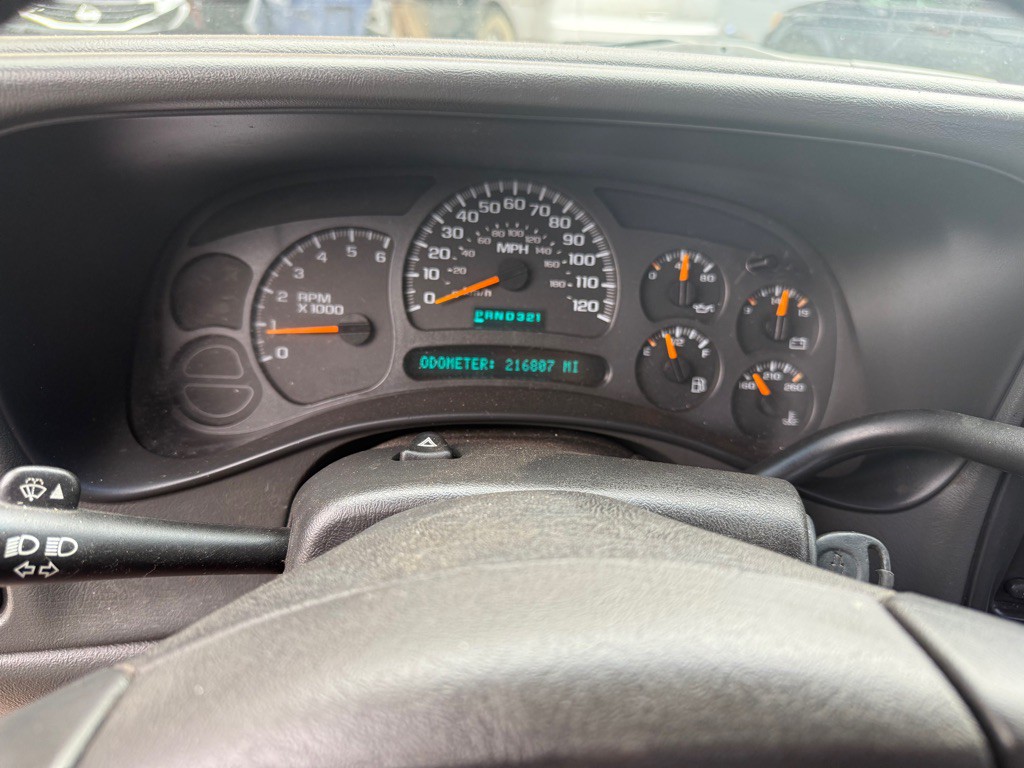 2003 Chevrolet Silverado 1500 Image 8