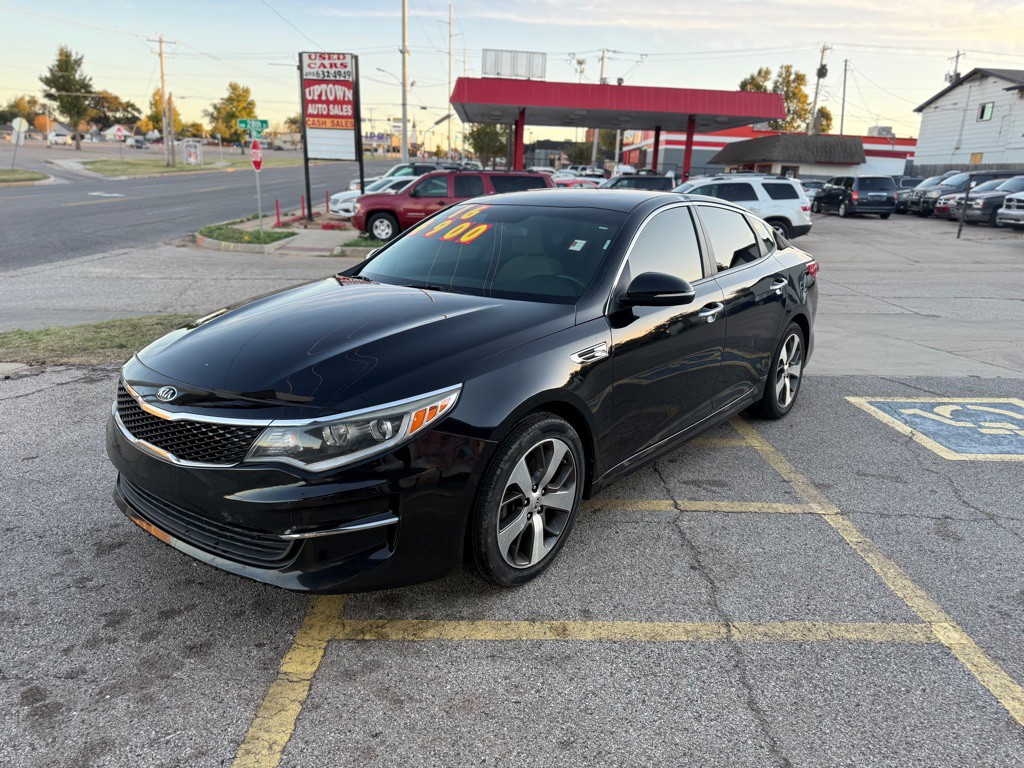 2016 Kia Optima Image 1