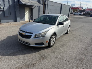 Image for 2013 Chevrolet Cruze LS ID: 6988541