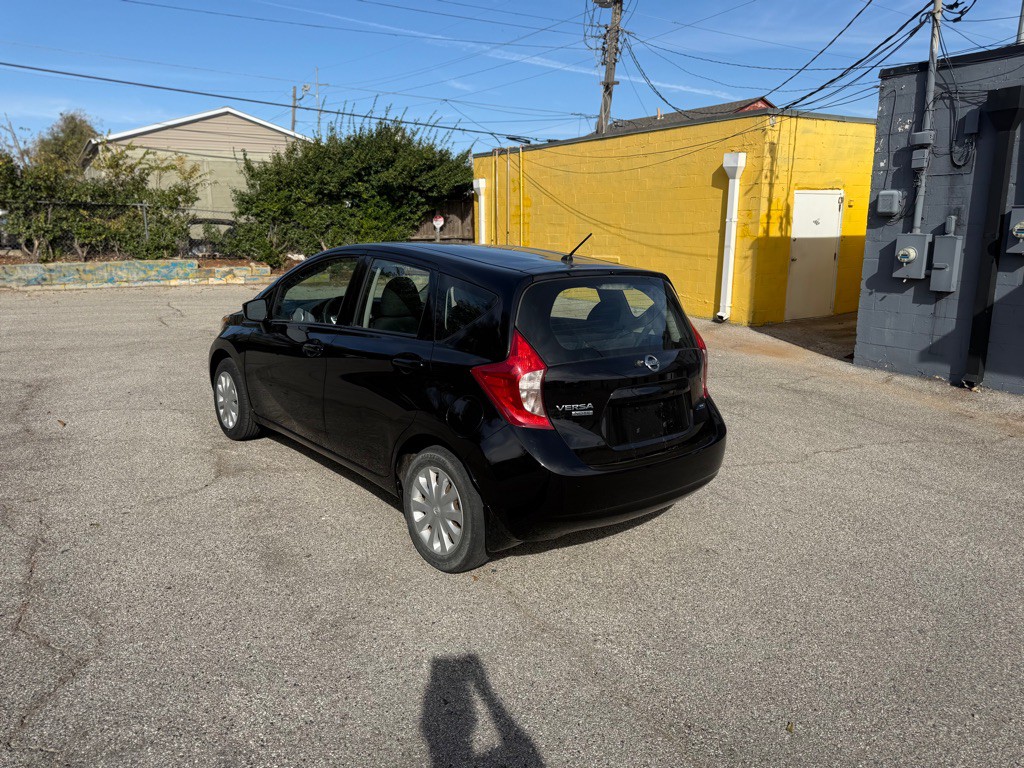 2015 Nissan Versa Image 5