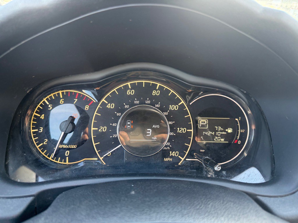 2015 Nissan Versa Image 10