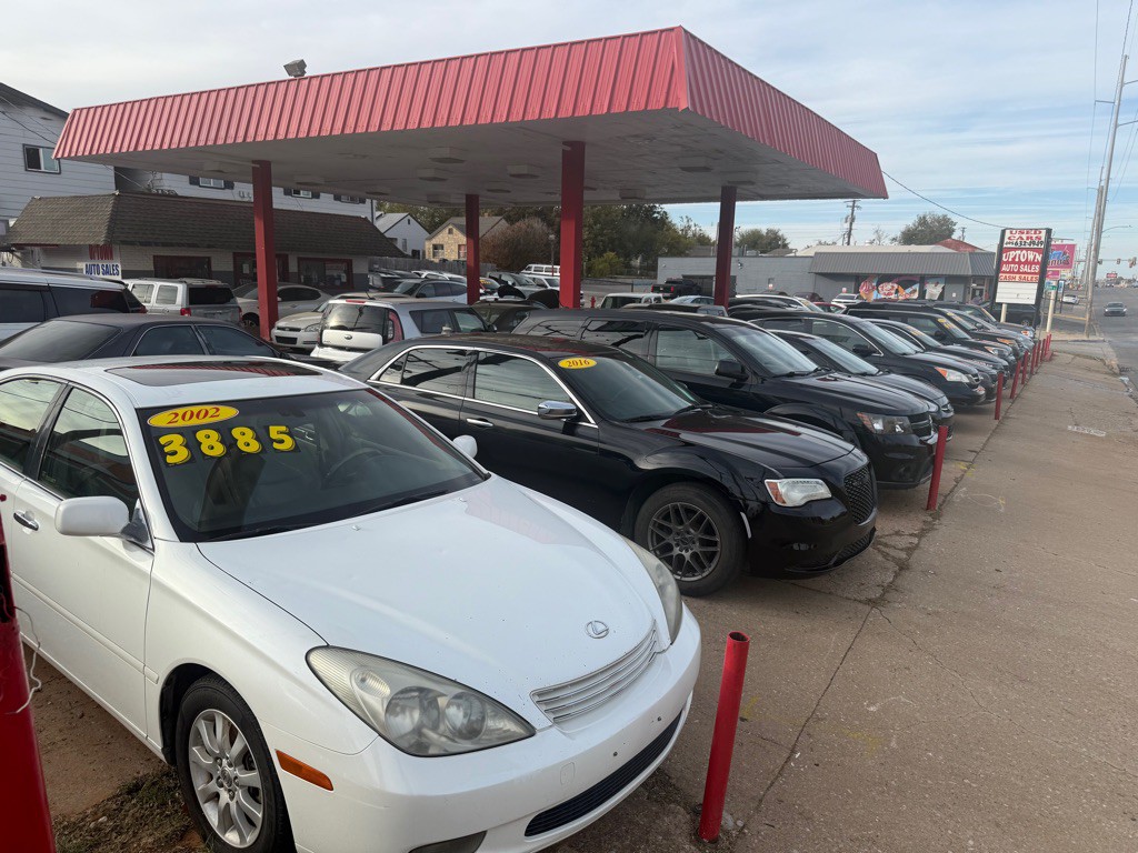 2015 Nissan Versa Image 14