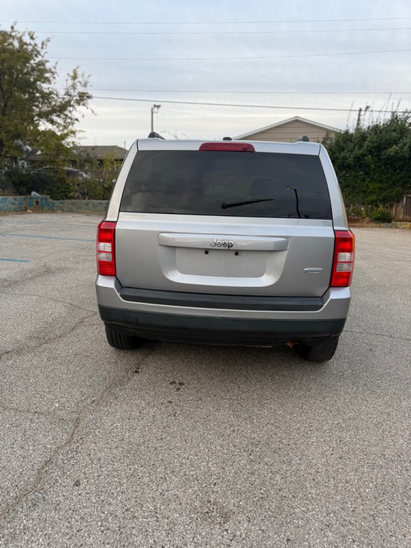 2016 Jeep Patriot Image 4