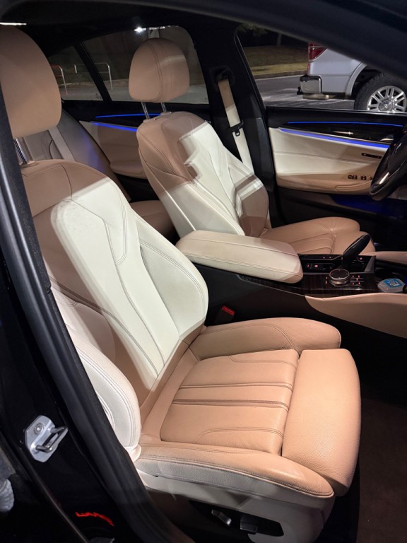 2019 BMW 5 Series Image 18