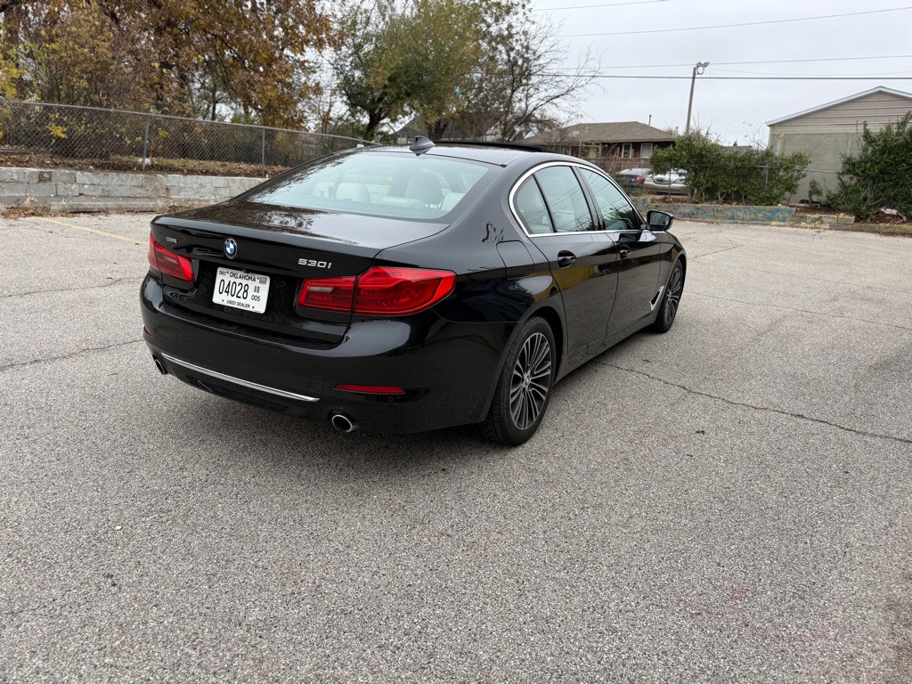 2019 BMW 5 Series Image 9