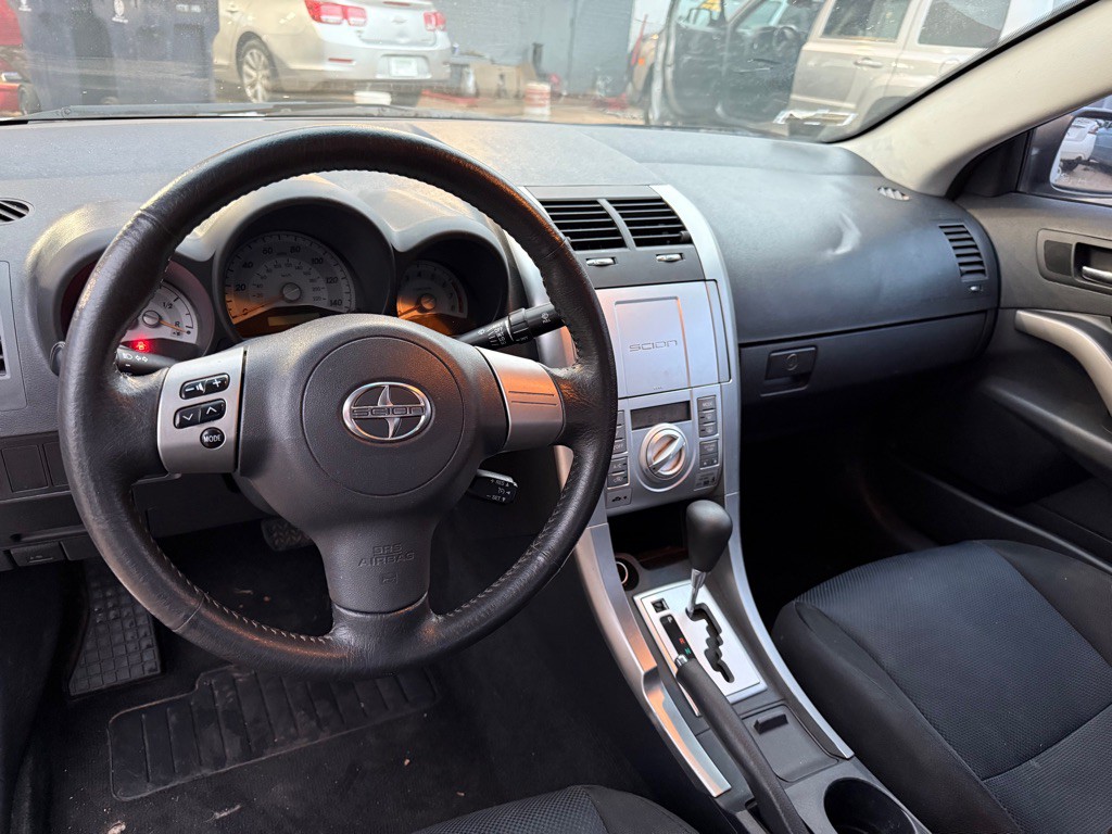 2010 Scion tC Image 23