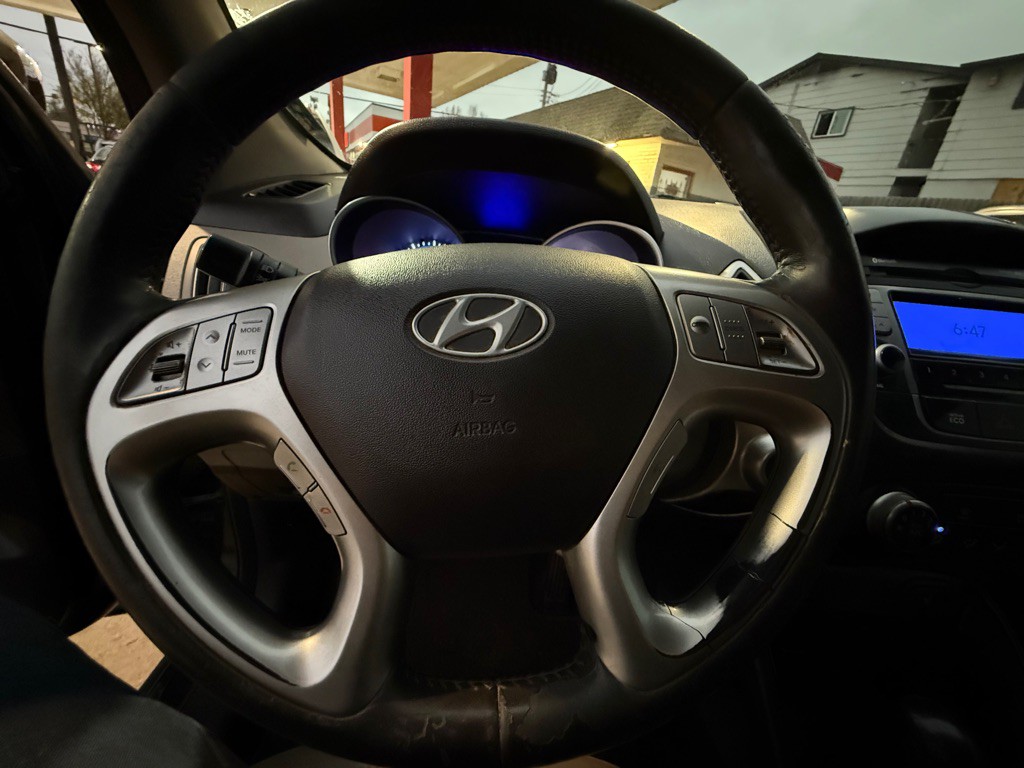 2013 Hyundai Tucson Image 7