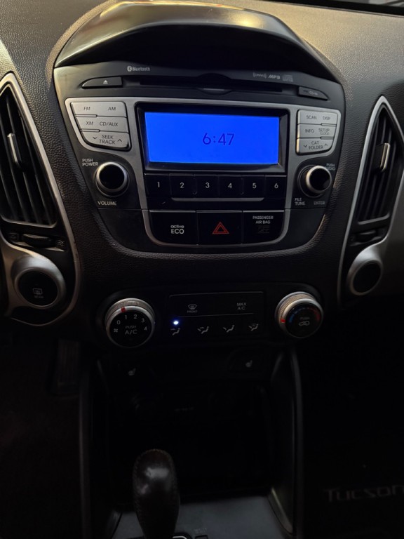 2013 Hyundai Tucson Image 9