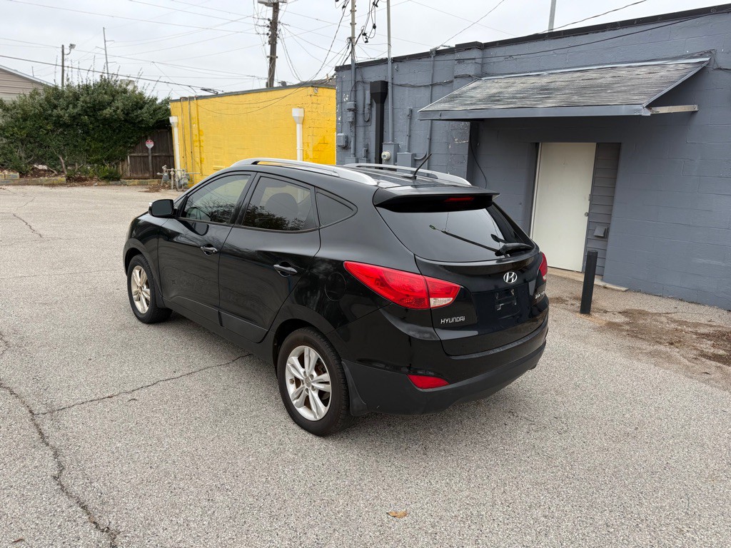 2013 Hyundai Tucson Image 4