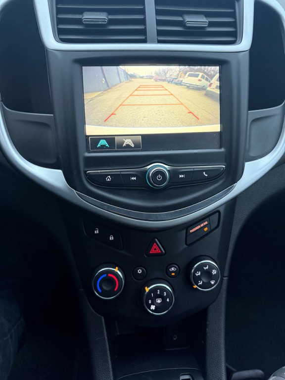 2017 Chevrolet Sonic Image 13