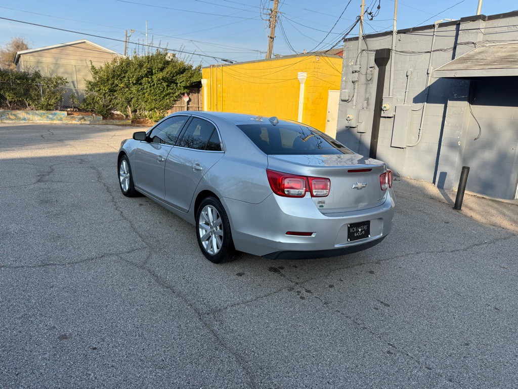 2014 Chevrolet Malibu Image 5