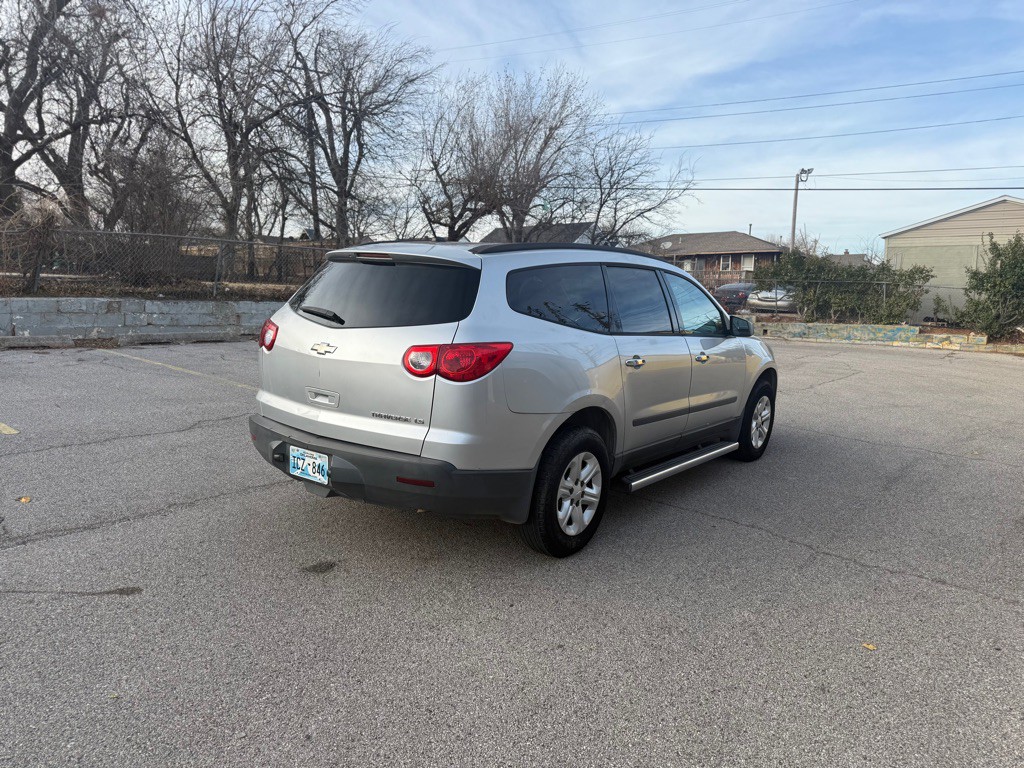 2012 Chevrolet Traverse Image 4