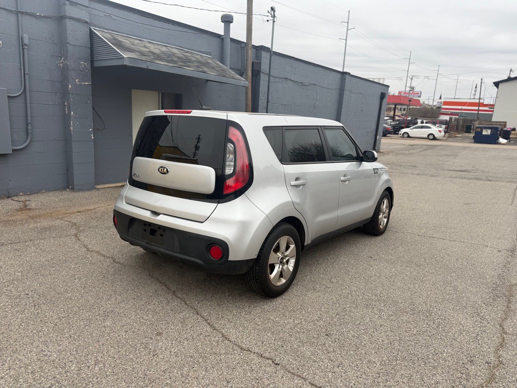2018 Kia Soul Image 4