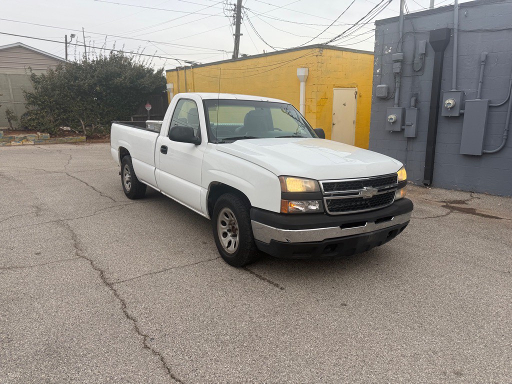 2006 Chevrolet Silverado 1500 Image 3