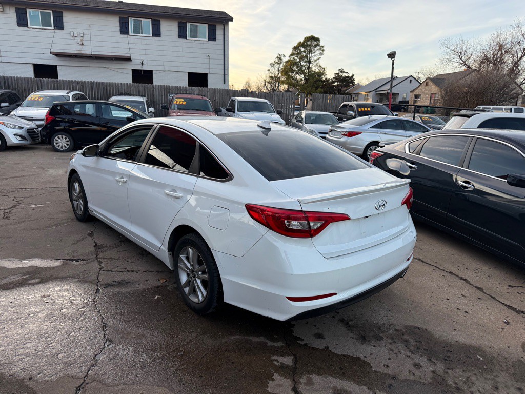 2016 Hyundai Sonata Image 5