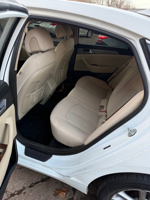 2016 Hyundai Sonata Image 6