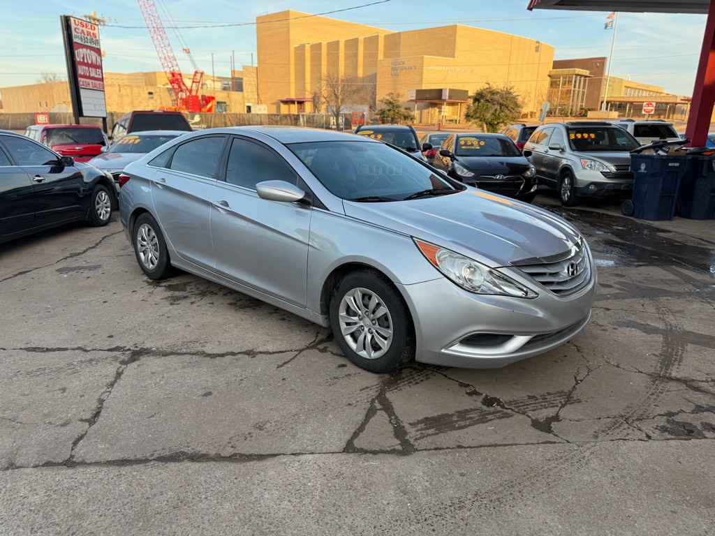 2011 Hyundai Sonata Image 3