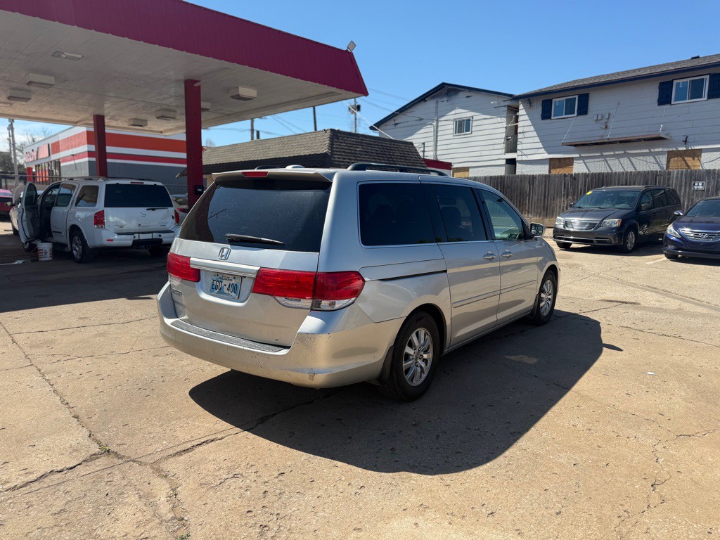 2008 Honda Odyssey Image 4
